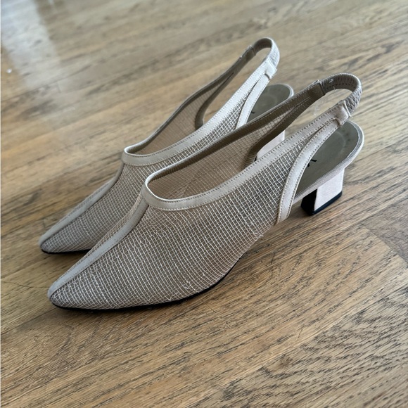 Vintage YSL slingbacks - Picture 5 of 5